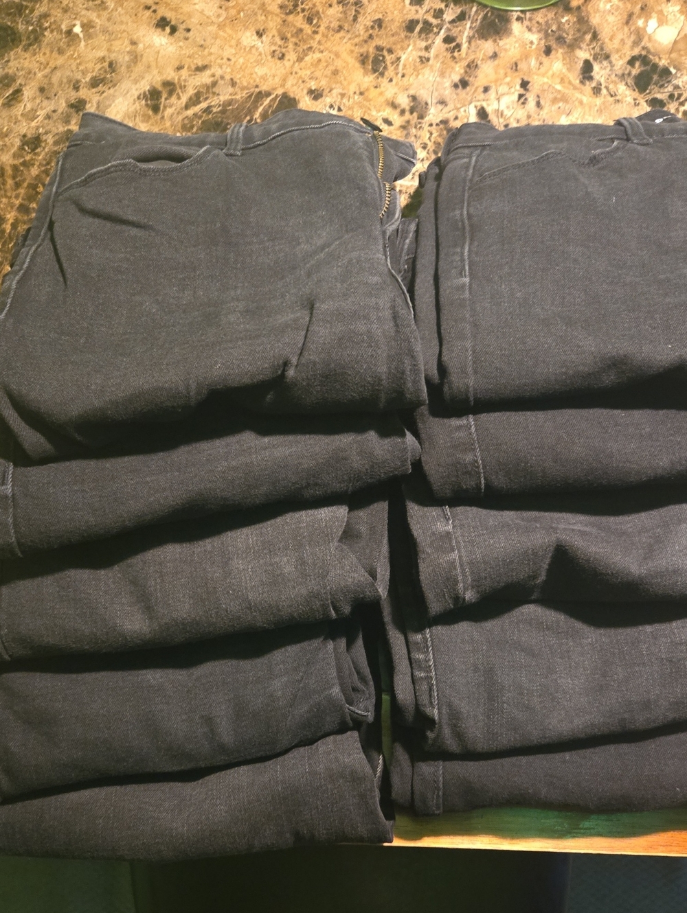 10 Pairs Old Navy Women's Slim Jeans - Black